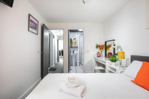 Malone Crescent Apartment - 2BR, 2B in City Centre